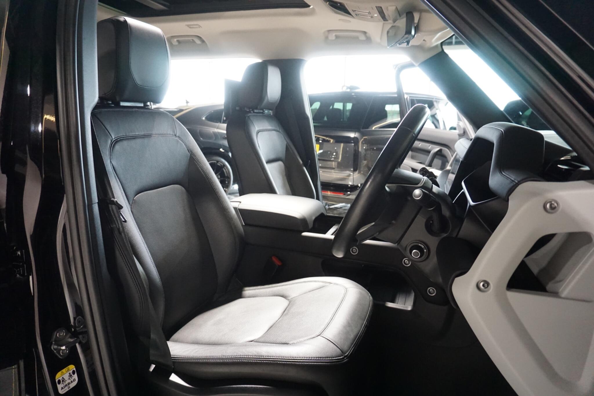 Land Rover Defender 110 3.0 D250 MHEV XS Edition SUV 5dr Diesel Auto 4WD Euro 6 (s/s) (250 ps)